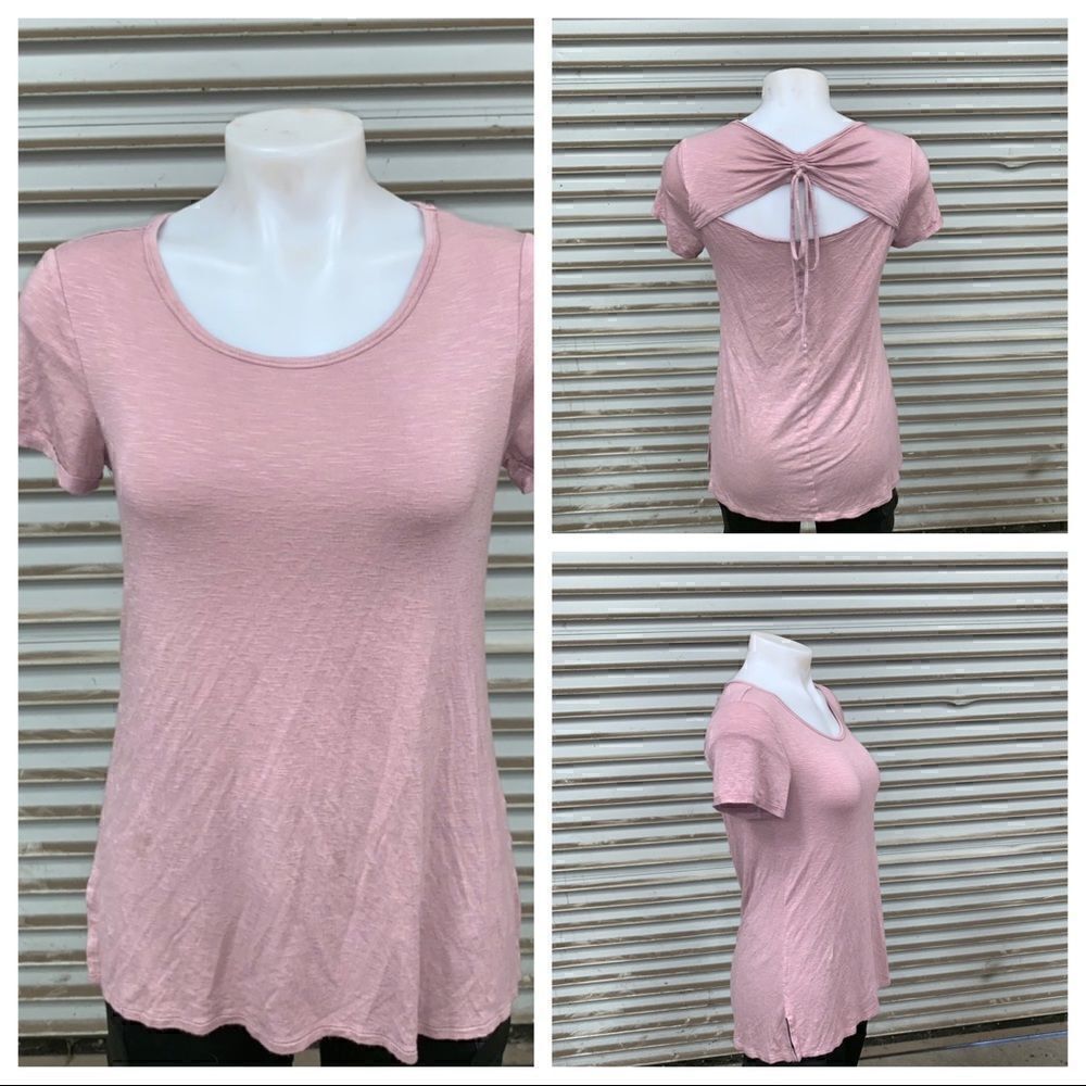 Maurice’s mauve short sleeve top with cut out back